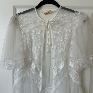 Val Mode vintage nightgown